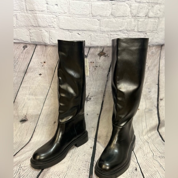 NWT- Zara FLAT KNEE HIGH BOOTS-9 - Picture 6 of 13
